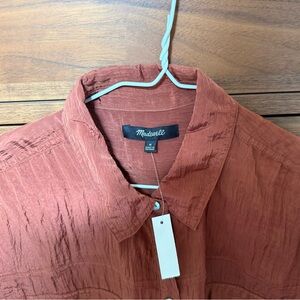 Madewell women’s lightweight cropped shirt - NWT